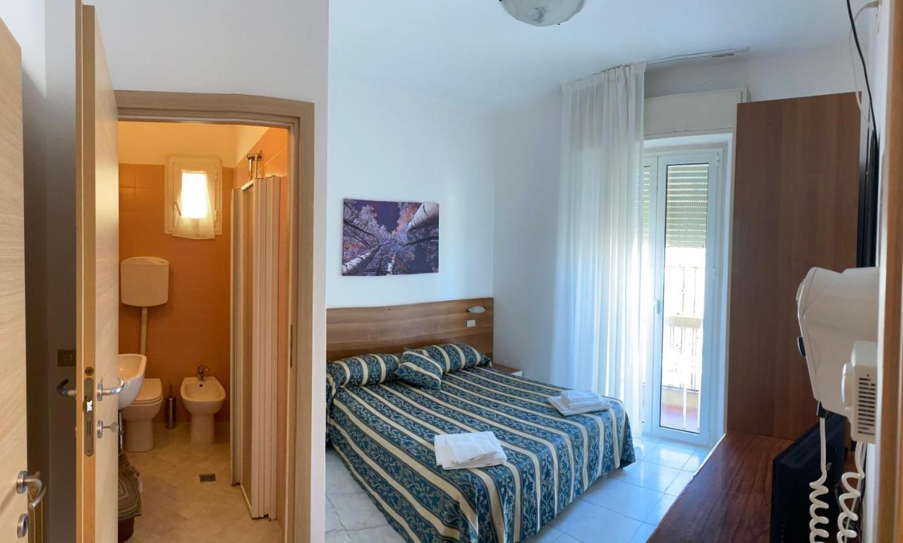 Hotel Acapulco Viserbella di Rimini Extérieur photo